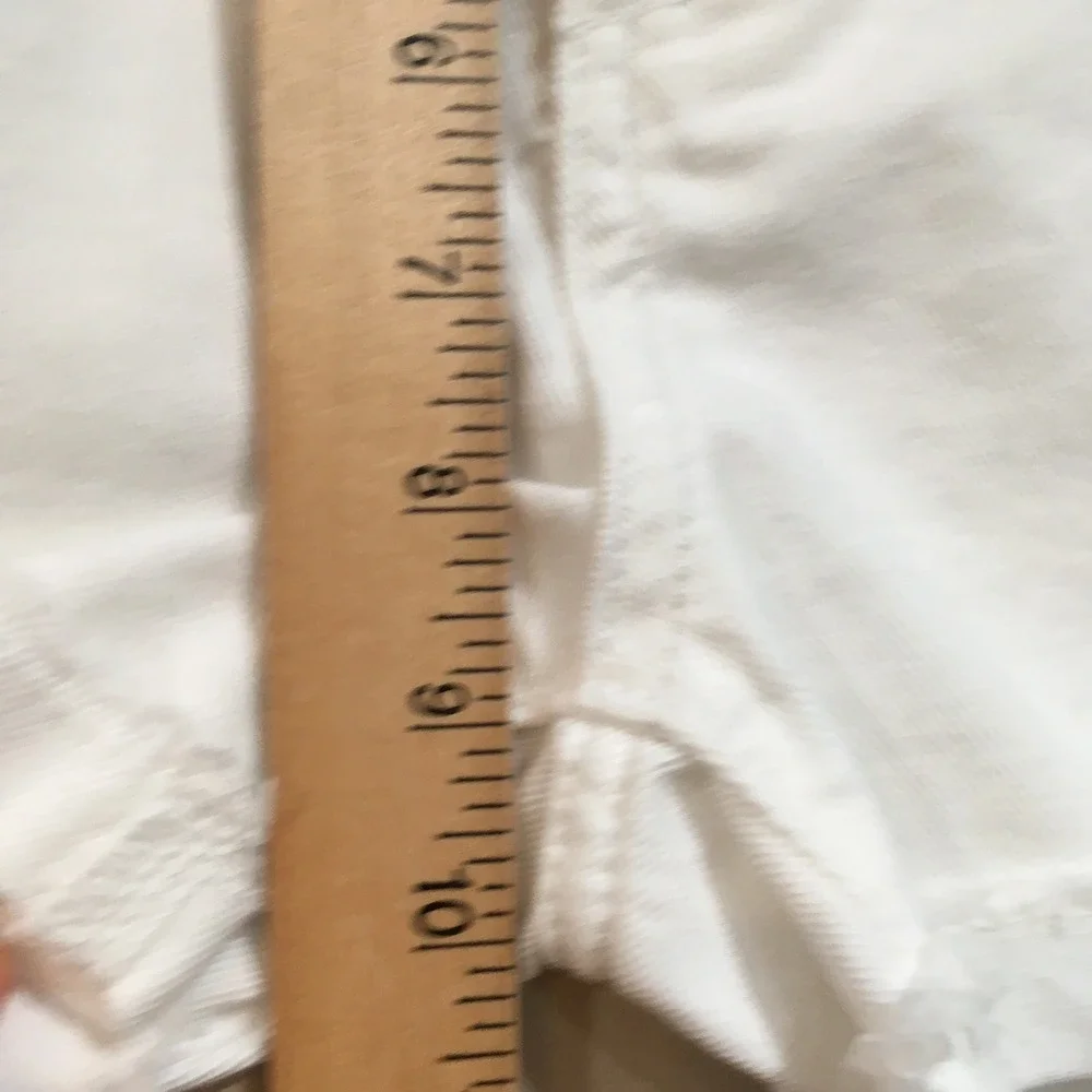 Old Navy Raw Hem Cuffed Denim Shorts Girls 14 White Casual Coastal Vacation NEW